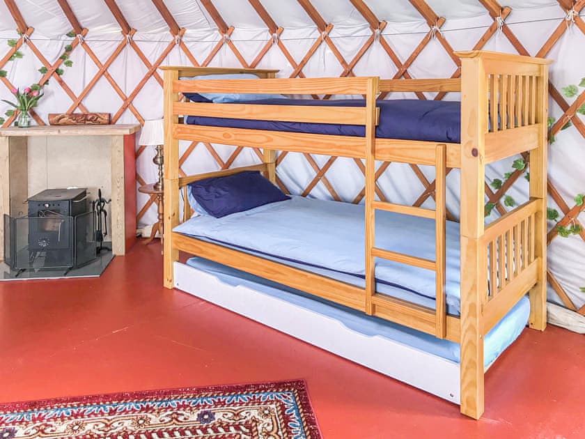 Robin - Kids Love Yurts, Newport