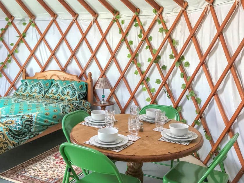 Woodpecker - Kids Love Yurts, Newport