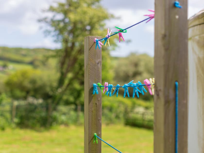 Kingfisher - Kids Love Yurts, Newport