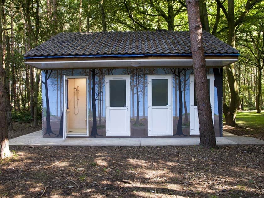 Chere Amie - Rosslyn Glamping, Melton Constable