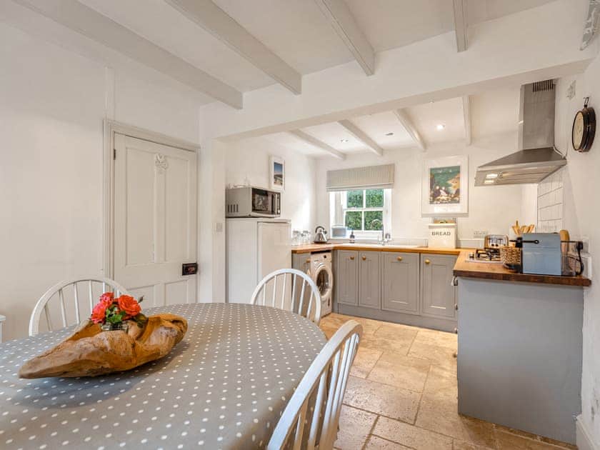 Caswell Cottage, Solva, Haverfordwest