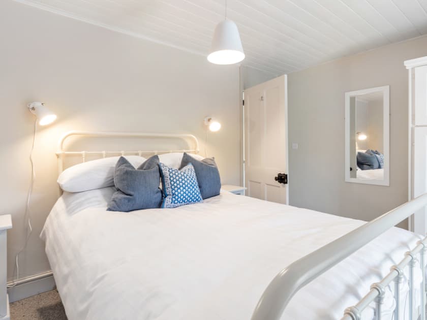 Caswell Cottage, Solva, Haverfordwest