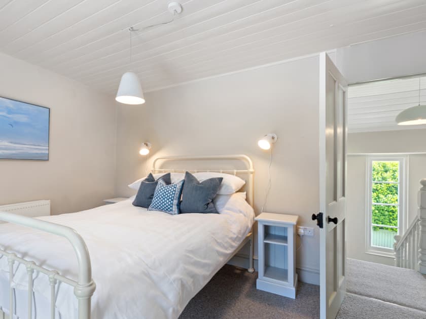 Caswell Cottage, Solva, Haverfordwest