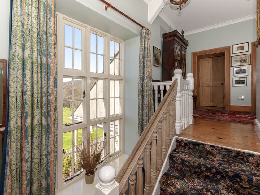 Plas Pontfaen, Gwaun Valley