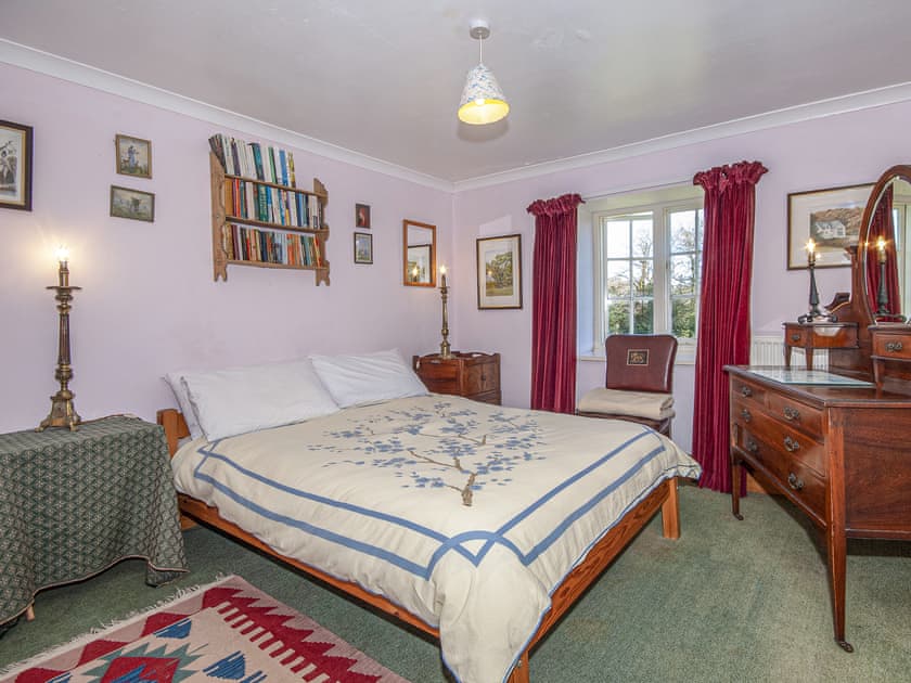 Plas Pontfaen, Gwaun Valley