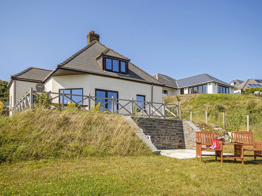 Hillside House, Newgale