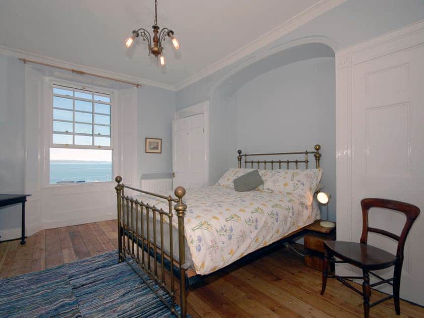 Ty Mair, Tenby