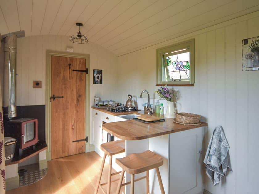Ryeland Hut - Oaksbrook Retreat, Messing