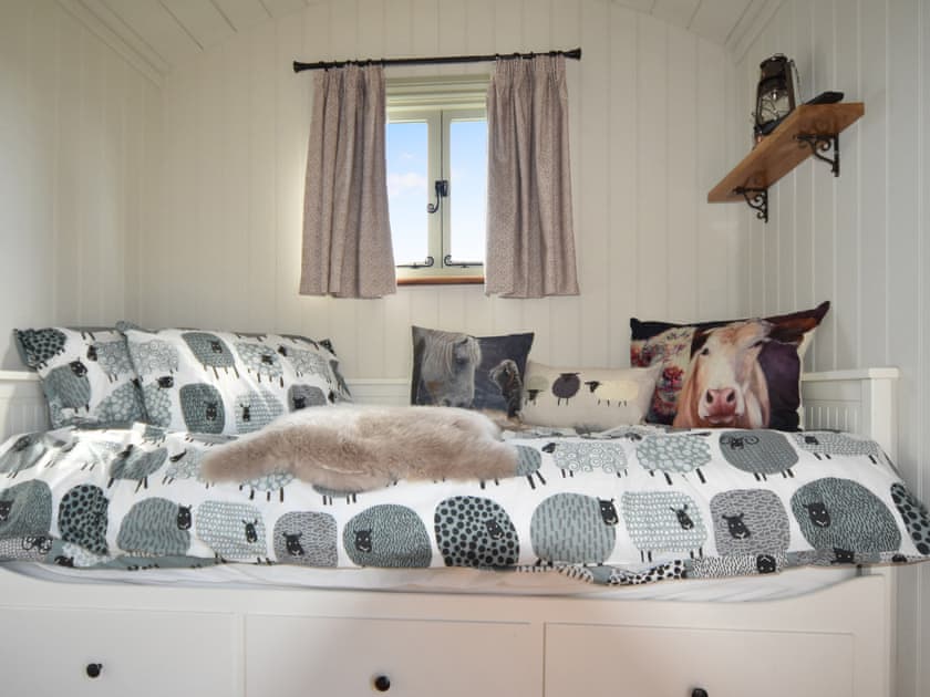 Ryeland Hut - Oaksbrook Retreat, Messing
