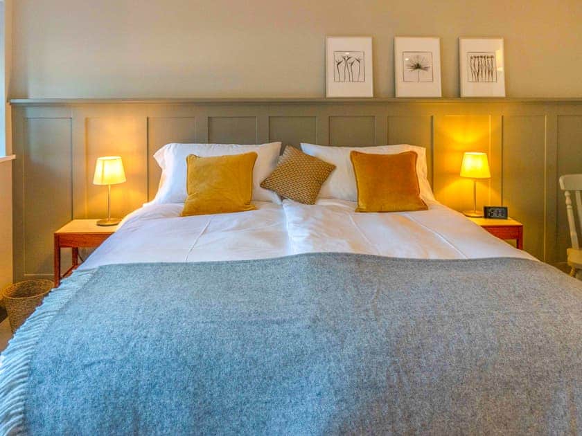 Master bedroom | The Barn at Gelli Newydd - Gelli Newydd Farm Cottages, Llanrwst