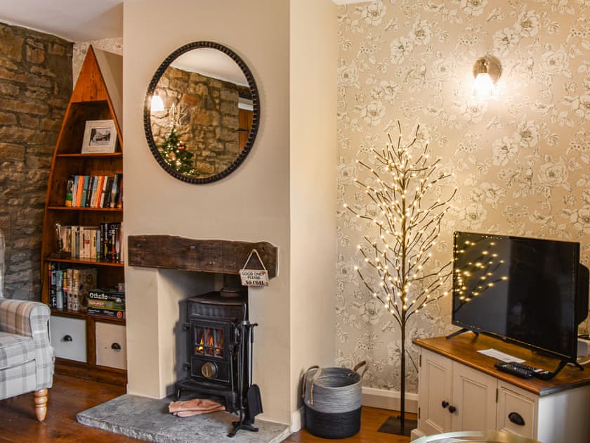 Living room | Cross House Cottage - Castle Gate Retreats, Kirkby Lonsdale