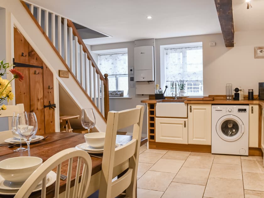 Kitchen/diner | Cross House Cottage - Castle Gate Retreats, Kirkby Lonsdale