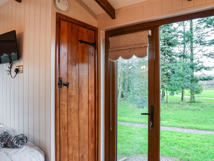 View | Blue Bell - Martindale Shepherds Huts, Pocklington
