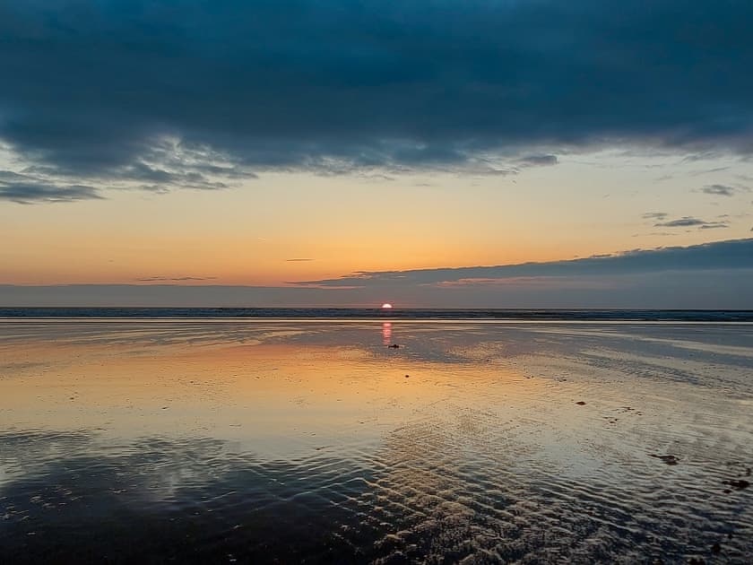Family Tides in Westward Ho!