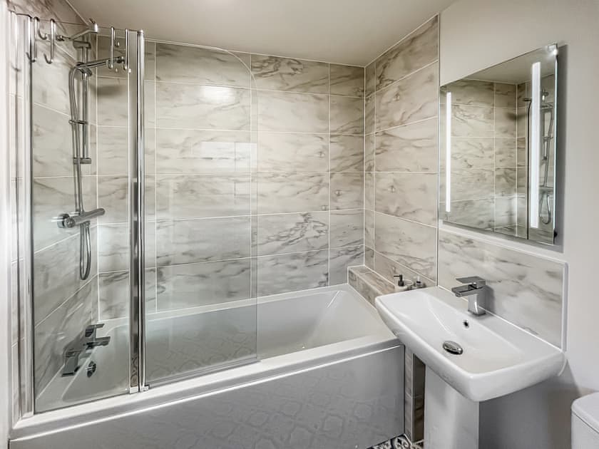 Bathroom | Crawshaw Cottage, Buxton