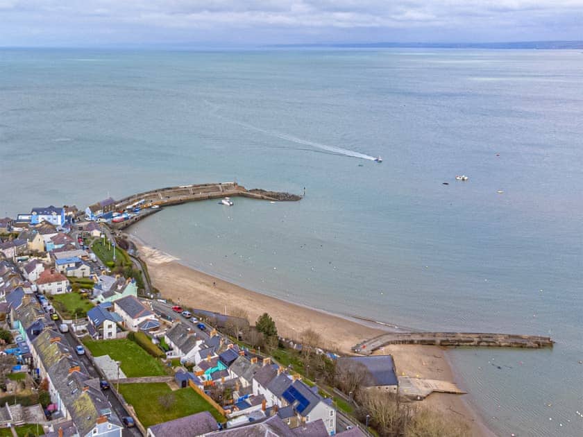 Y Ty Glas, New Quay