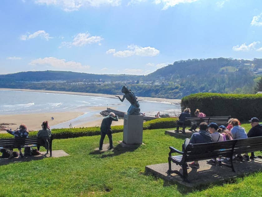 Surrounding area | Y Ty Glas, New Quay