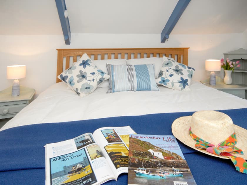 Ty Gwyn Farmhouse, Whitesands