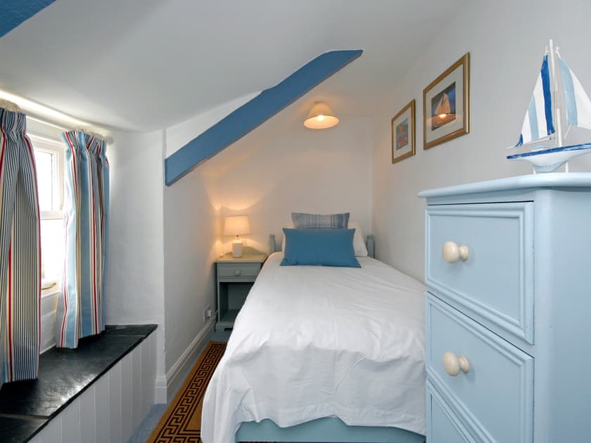 Ty Gwyn Farmhouse, Whitesands