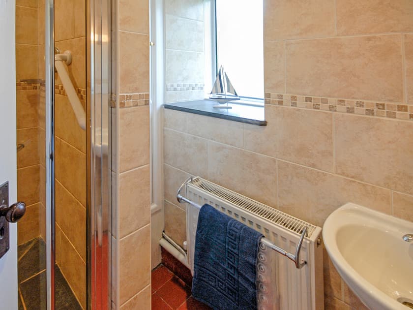 Ty Gwyn Farmhouse, Whitesands