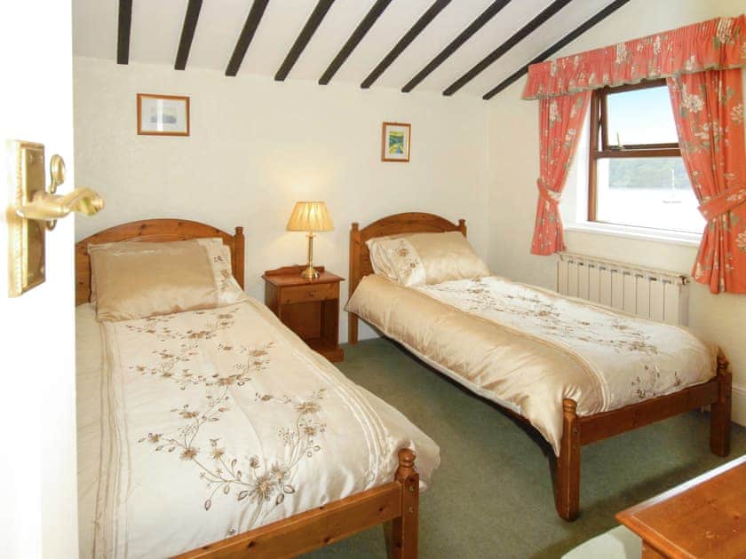 Trinity Cottage - Burton Ferry Holiday Cottages, Burton, nr Milford Haven