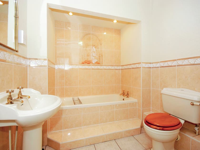 Trinity Cottage - Burton Ferry Holiday Cottages, Burton, nr Milford Haven
