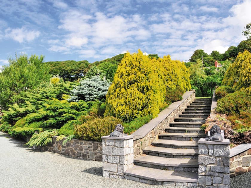 Trinity Villa - Burton Ferry Holiday Cottages, Burton, nr Milford Haven