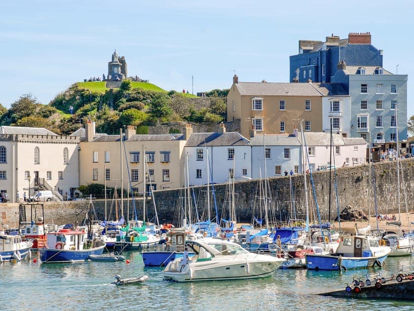 Trinity Villa - Burton Ferry Holiday Cottages, Burton, nr Milford Haven