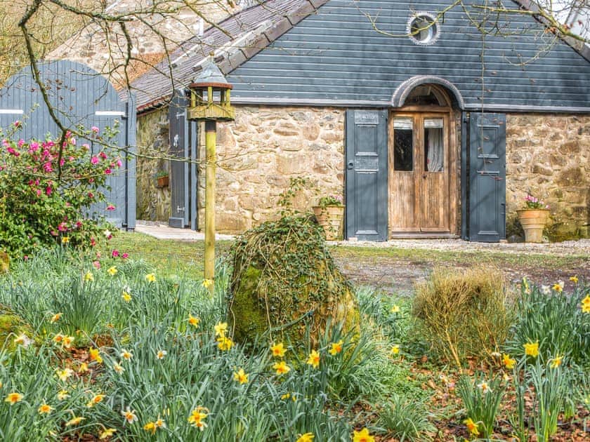Ty Hir - Llyn Peninsula Holiday Cottages, Garndolbenmaen, near Porthmadog