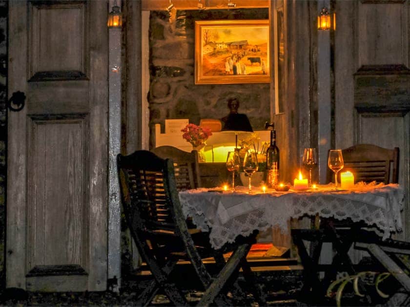 Ty Hir - Llyn Peninsula Holiday Cottages, Garndolbenmaen, near Porthmadog