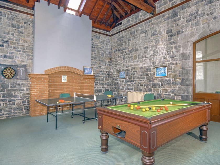 Trinity Lodge - Burton Ferry Holiday Cottages, Burton, nr Milford Haven