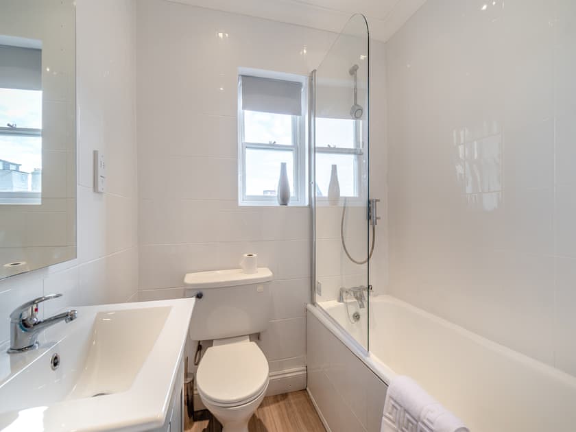 Bathroom | Beaufort Apartment, Tenby