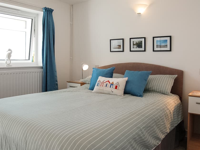 Double bedroom | Sunny Side Up Beach House, Tywyn