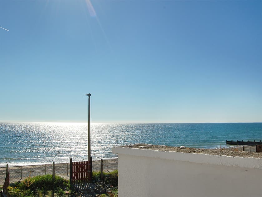 View | Sunny Side Up Beach House, Tywyn