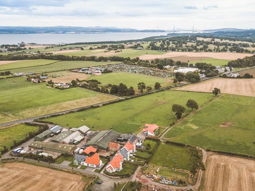Surrounding area | Pride of Erin - Paddockhall Cottages, Linlithgow