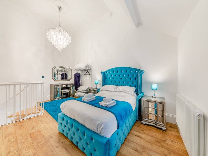 Double bedroom | Buttercup Cottage - Ridley House, Yarm