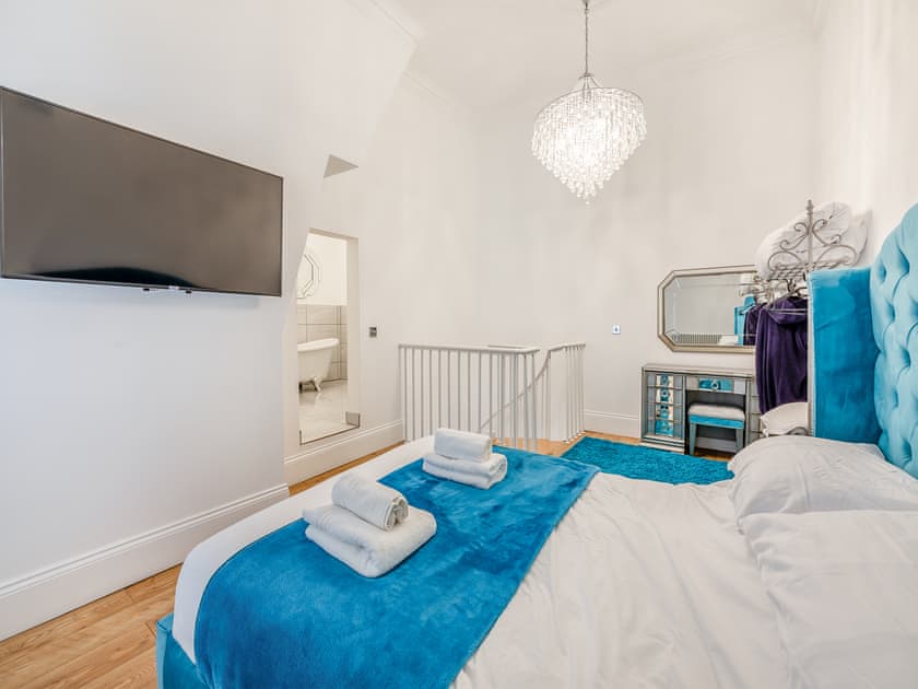 Double bedroom | Buttercup Cottage - Ridley House, Yarm