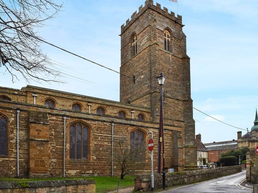 Surrounding area | Racing Retreat, Towcester