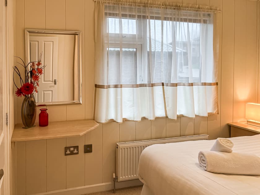 Double bedroom | Grandma’s Stick House, Ilfracombe