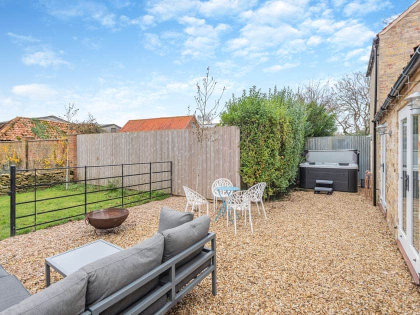 Rear Garden  | The Ostlers Cottage, Howell, near Sleaford