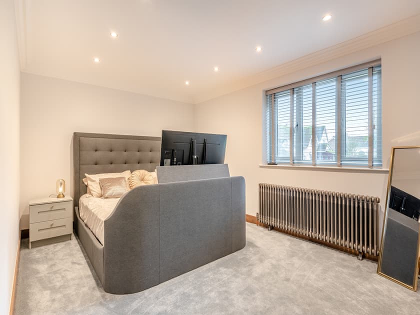 Double bedroom | Rock Lodge, Cromford, near Matlock Bath