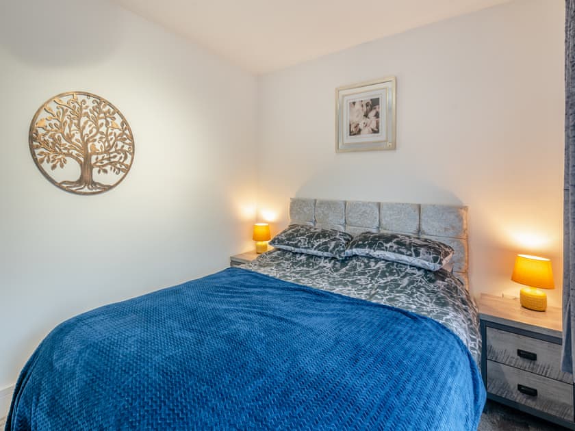 Double bedroom | Poulter Cottage, Elkesley, near Retford