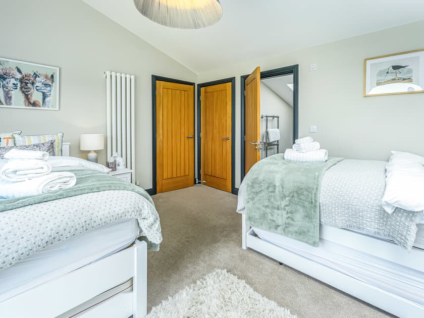 Twin bedroom | Bellshill Bothy, Bellshill, near Bamburgh