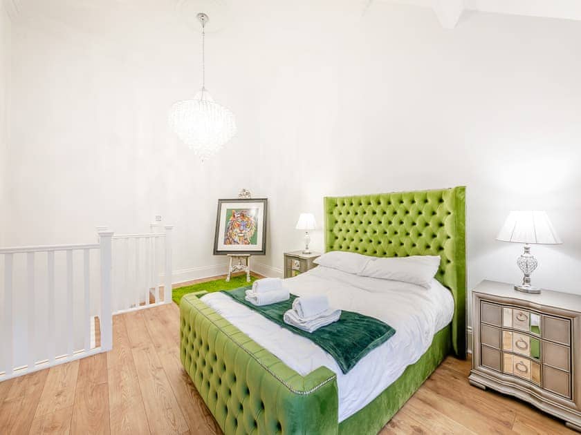 Double bedroom | Violet Cottage - Ridley House, Yarm