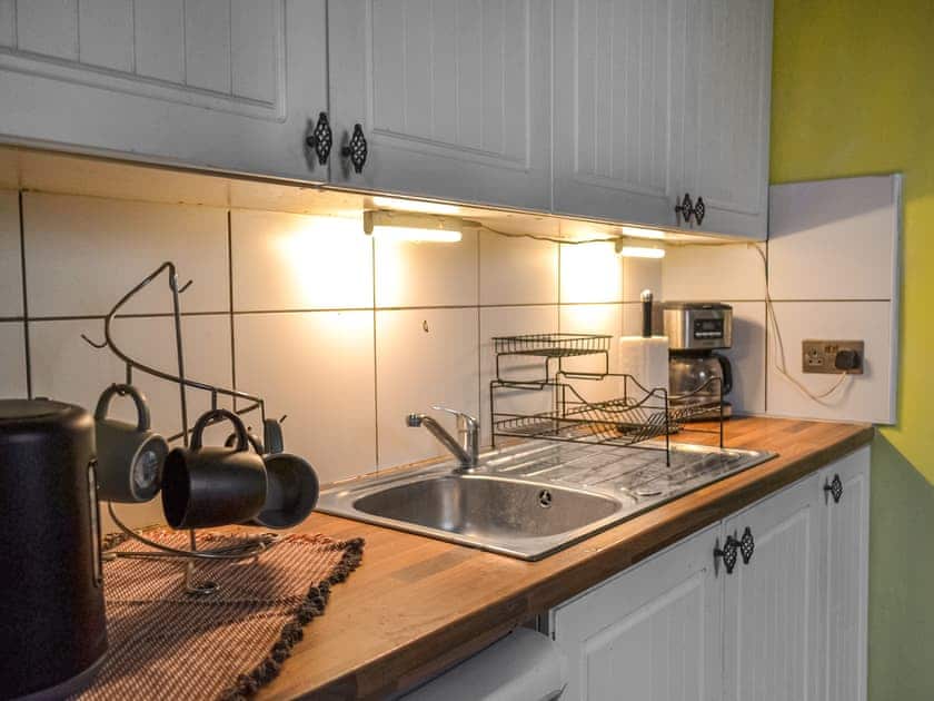 Kitchen | Dormy’s Cottage - Tufties, Skegness