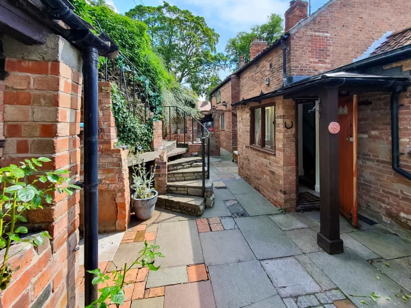 Exterior | Poulter Cottage, Elkesley, near Retford