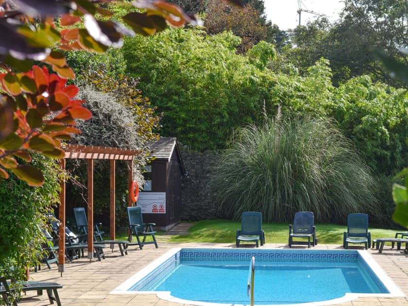 Wonderful swimming pool | St Elmo Court 7, Salcombe