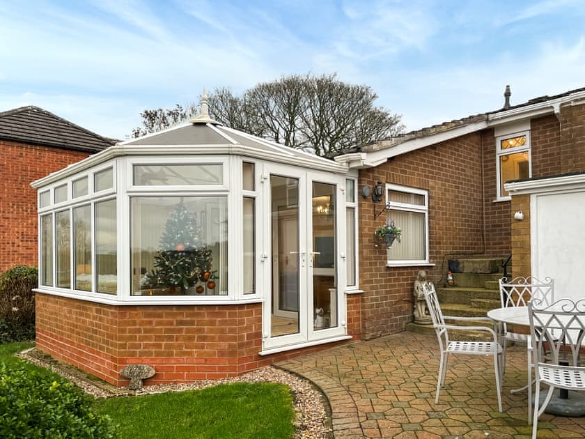 Exterior | Teversal View Bungalow - Peaceful Holidays, Skegby