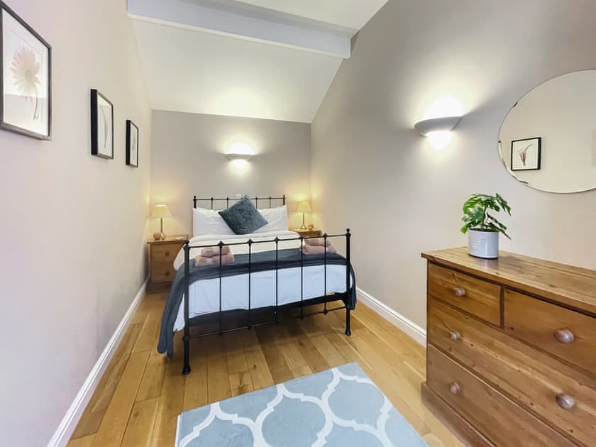 Double bedroom | The Coach House - North Mere, Kenilworth