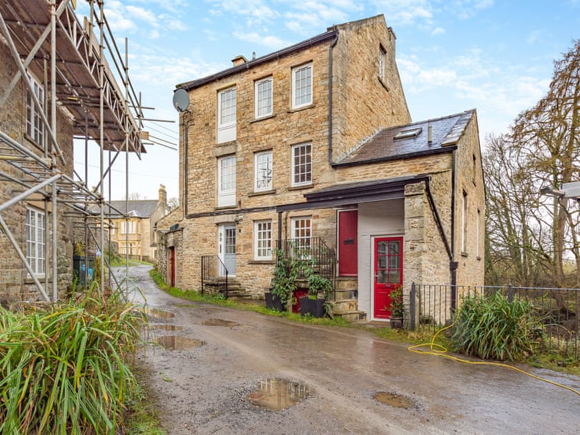 Exterior | Cauldron Falls, West Burton, near Leyburn